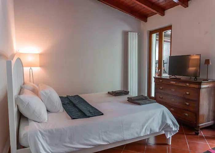 Apartament At The Maccagno